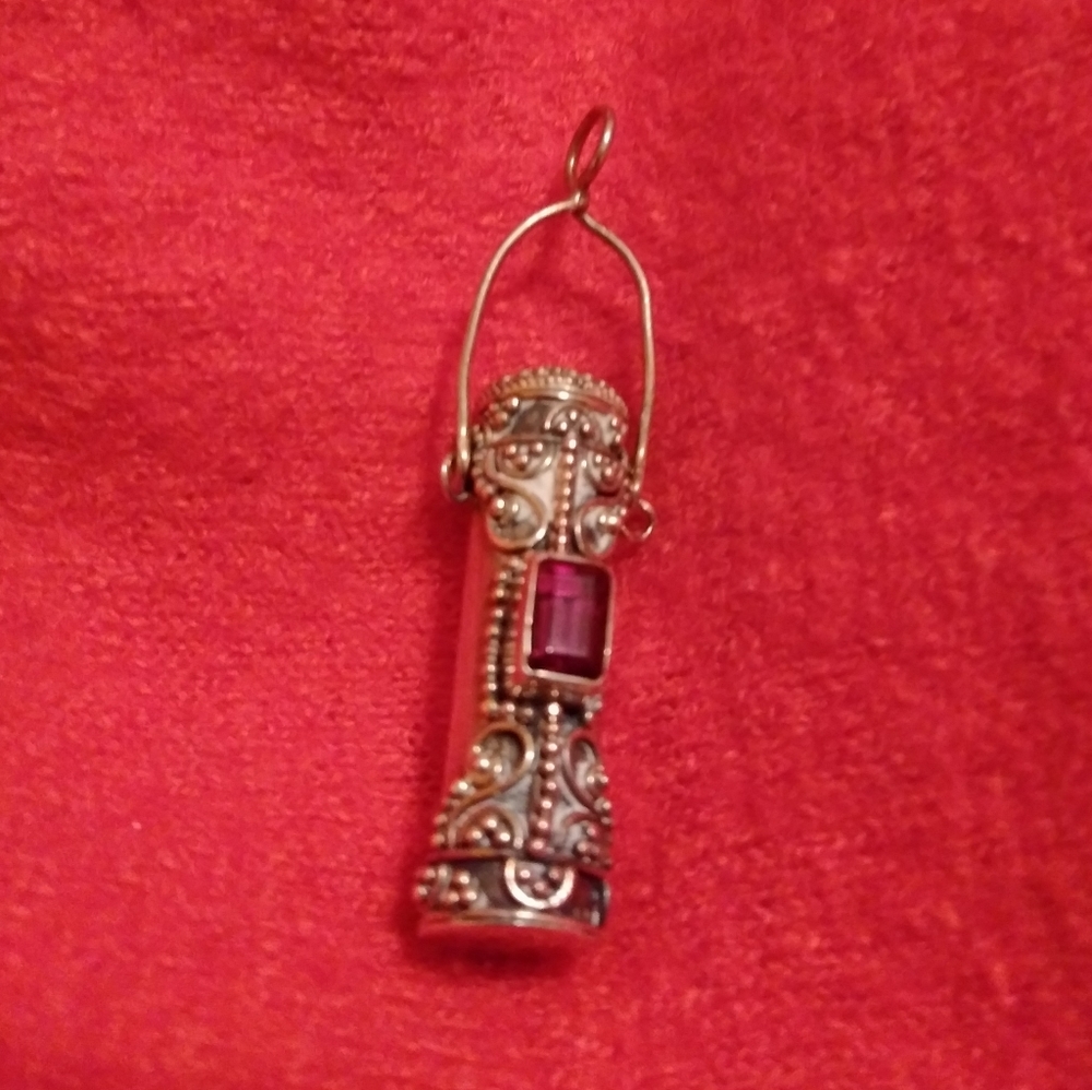 Sterling Silver Urn Necklace